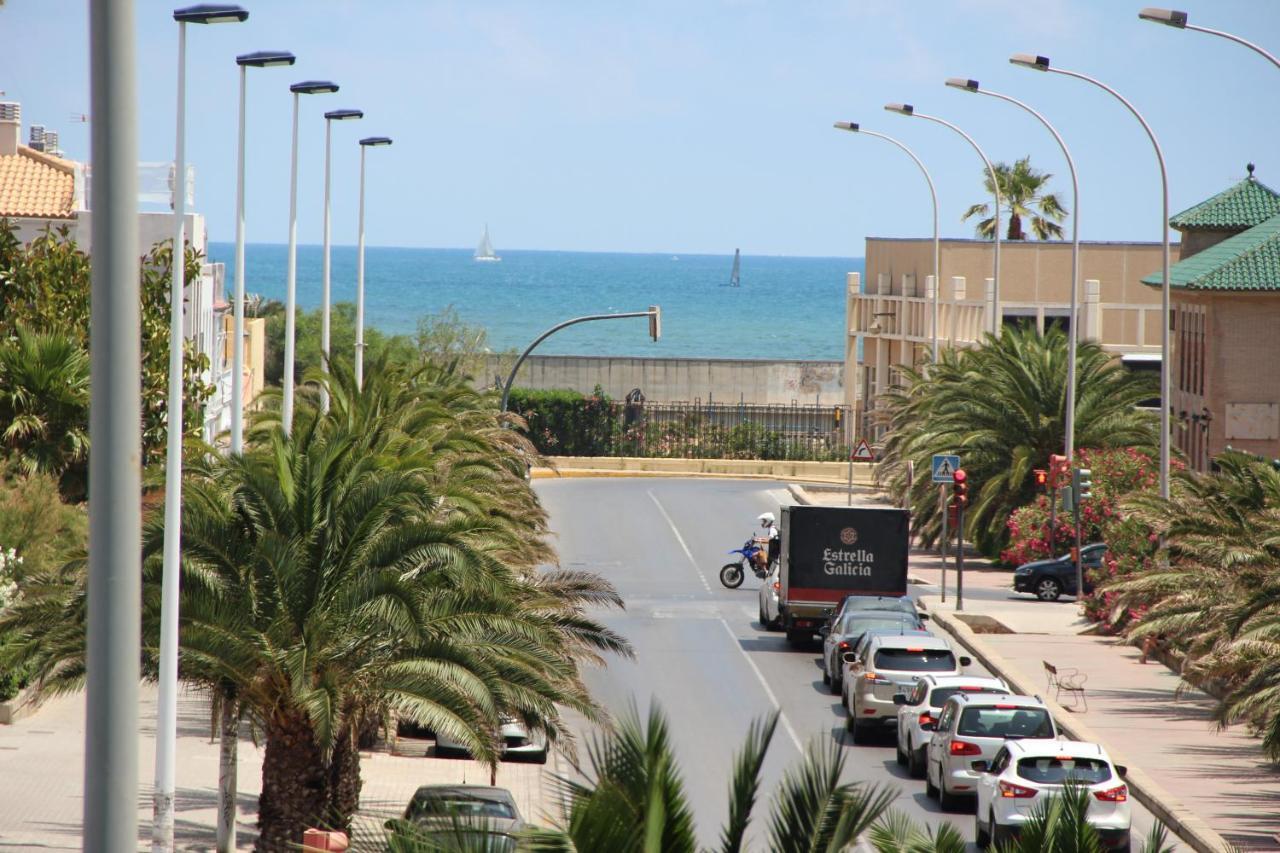 En La Playa Malvarrosa Apartament Walencja